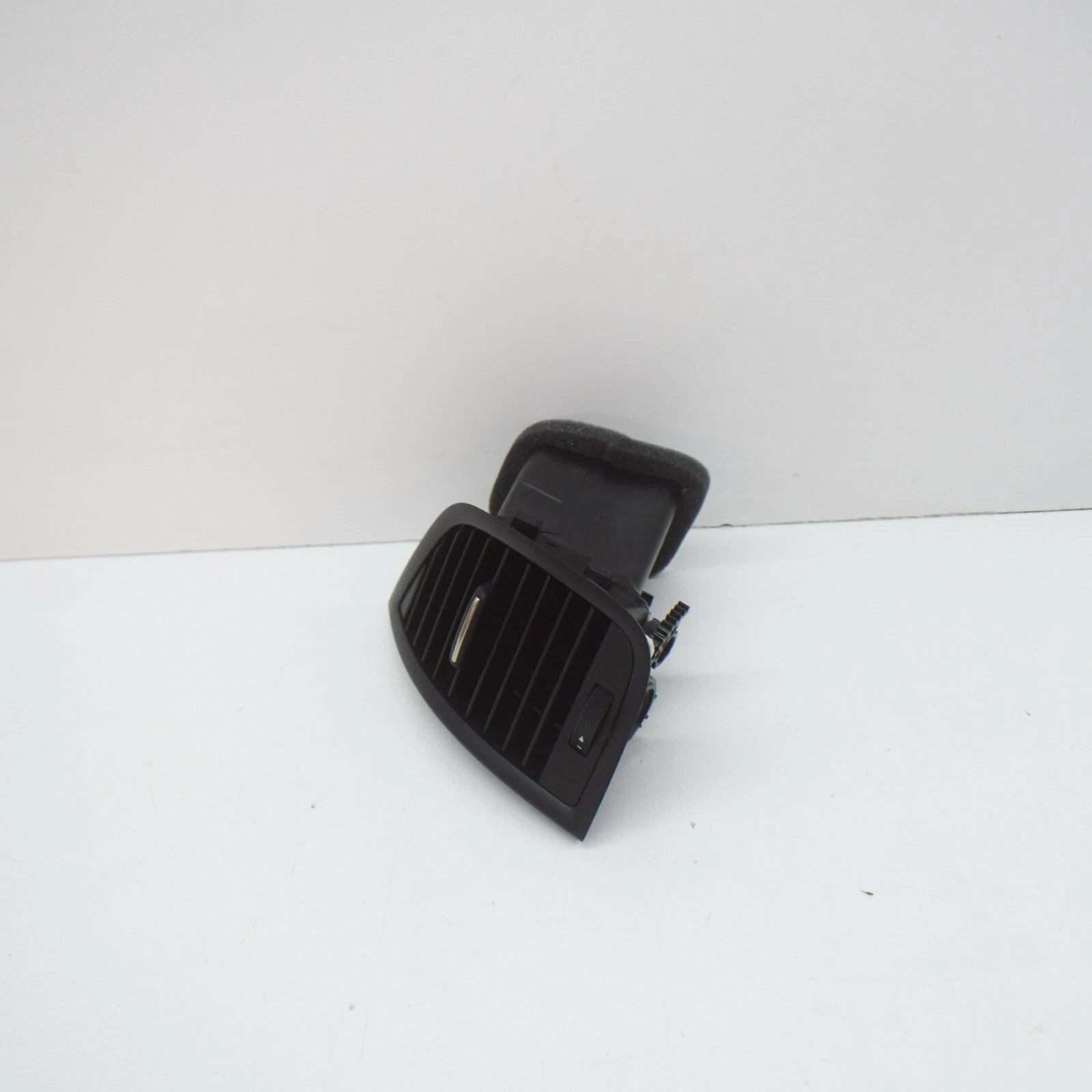 NEW AUDI Q7 4L DASHBOARD LEFT AIR VENT 4L0820901R H77