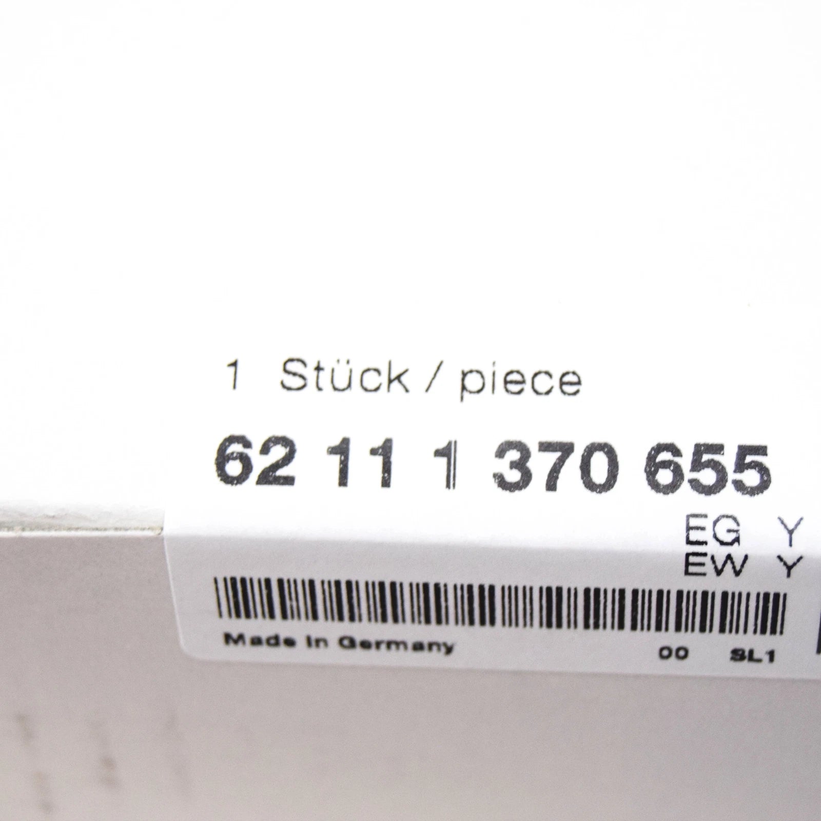 NEW BMW 3 E30 STEERING COLUMN SWITCH COVER 62111370655 1370655 ORIGINAL