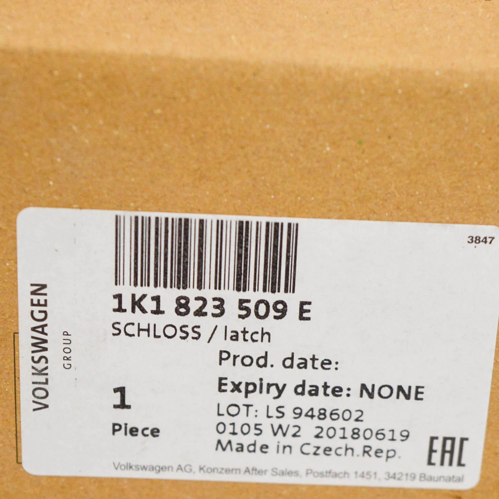 NEW VOLKSWAGEN JETTA MK5 BONNET LOCK 1K1823509E 2008