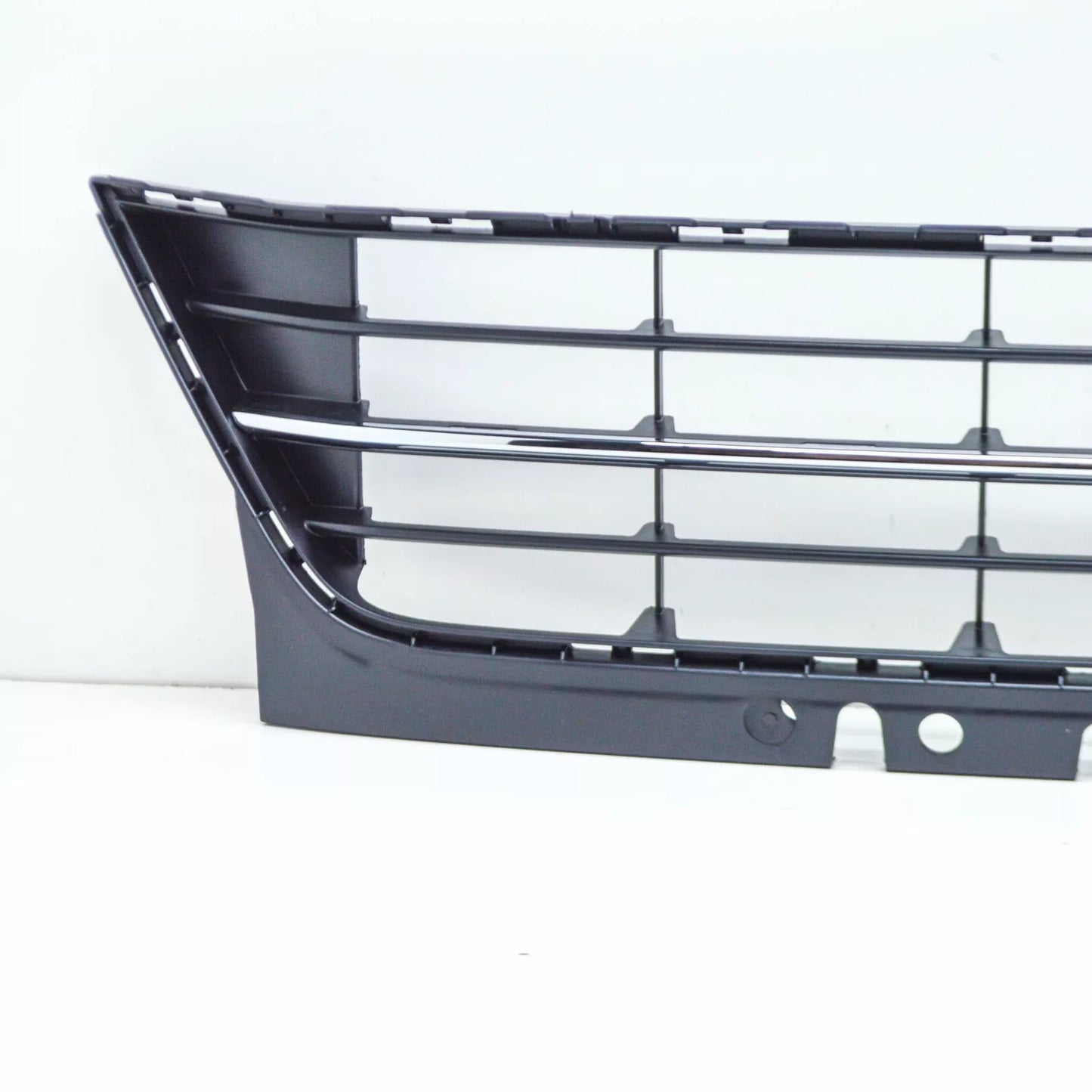 NEW VOLKSWAGEN BEETLE A5 FRONT BUMPER LOWER GRILLE 5C5853671SZLL ORIGINAL