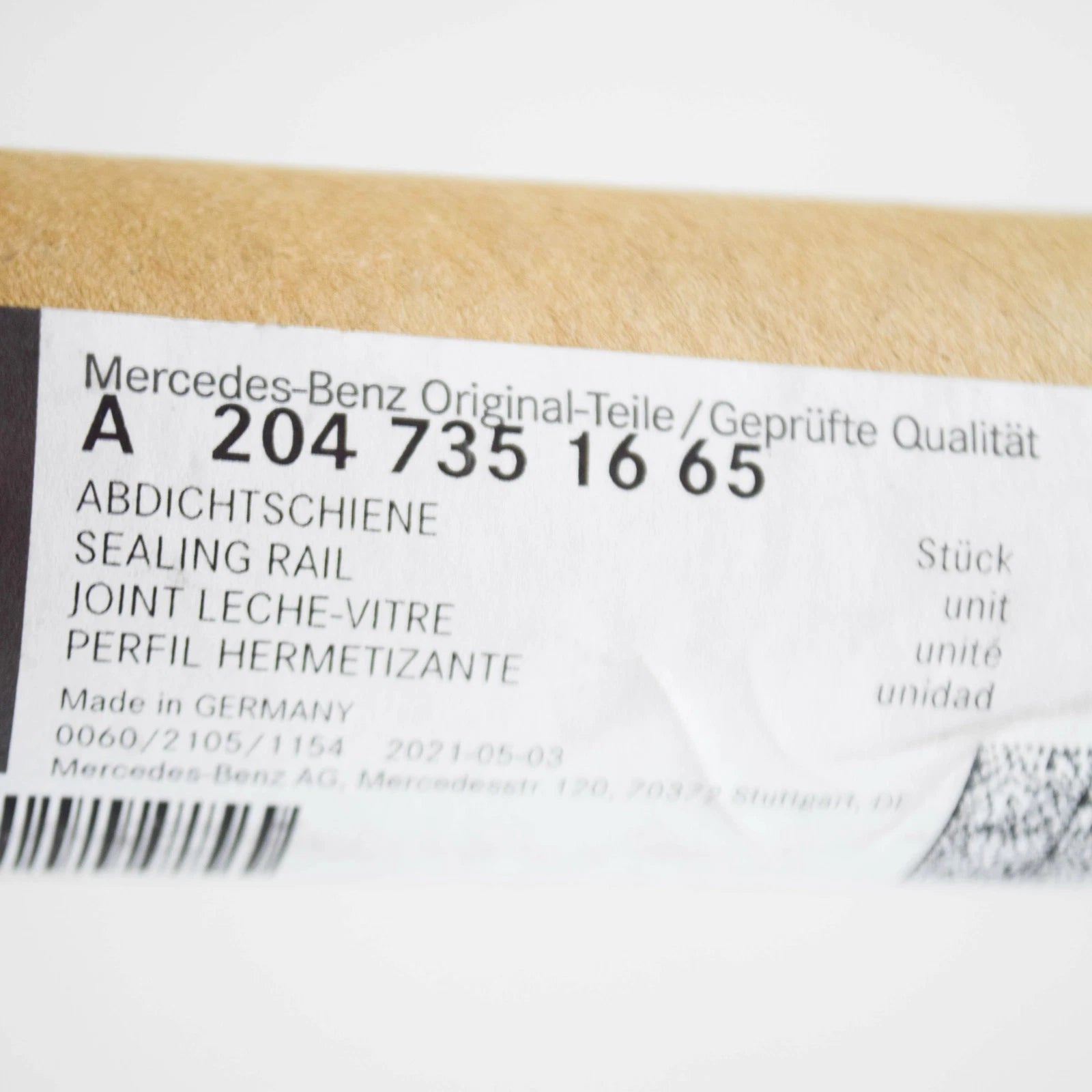 NEW MB C W204 REAR RIGHT DOOR WINDOW OUTSIDE SEALING FRAME A2047351665 ORIGINAL