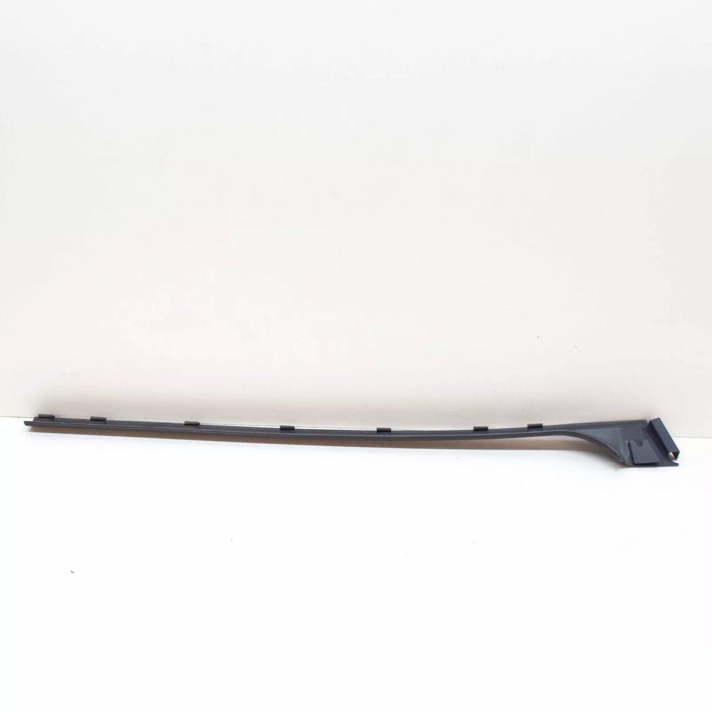 NEW BMW 3 COUPE E36 FRONT RIGHT DOOR SILL TRIM 51478187170 8187170 ORIGINAL