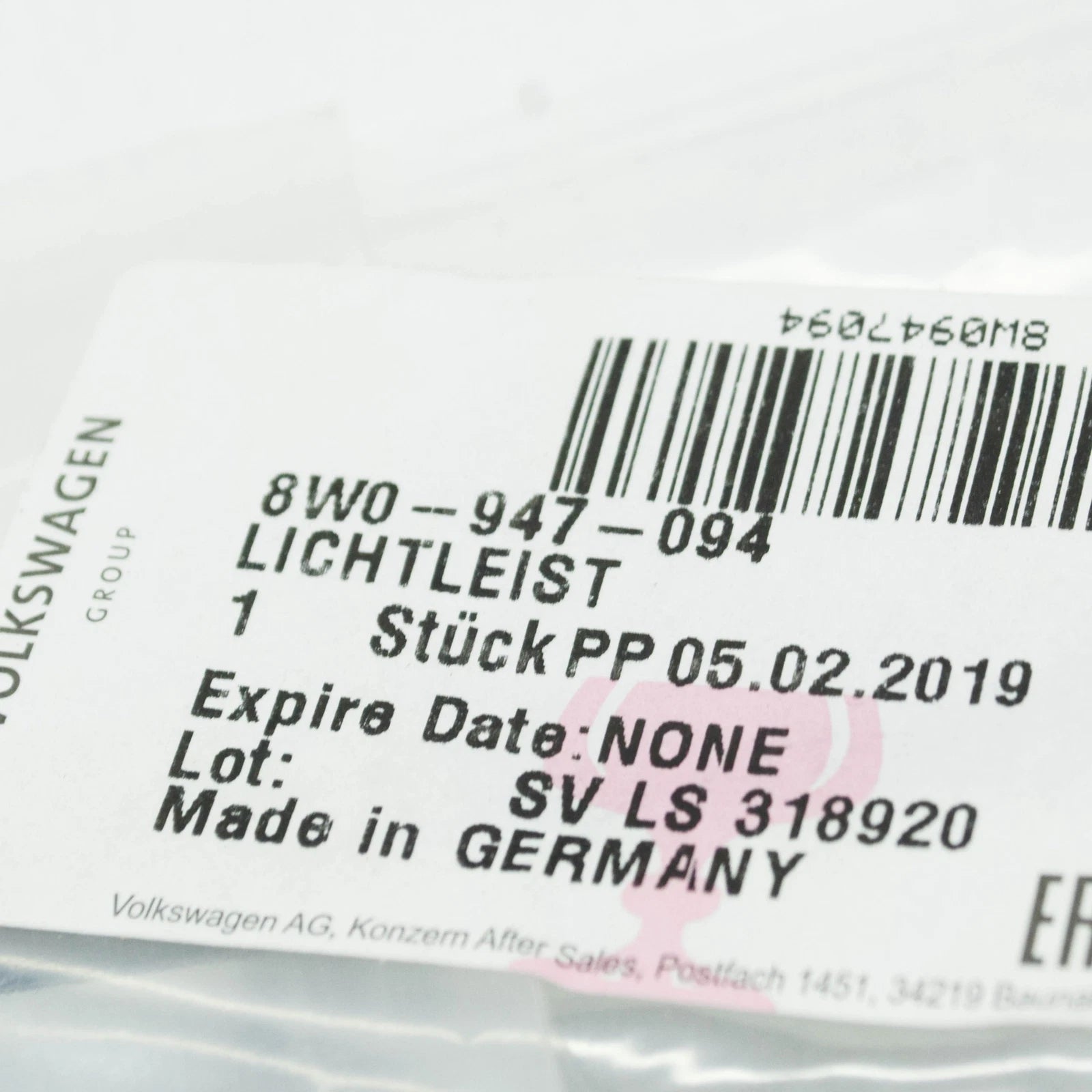 NEW AUDI A4 B9 AVANT RIGHT DOOR PANEL CARD LIGHT FIBRE 8W0947094 ORIGINAL