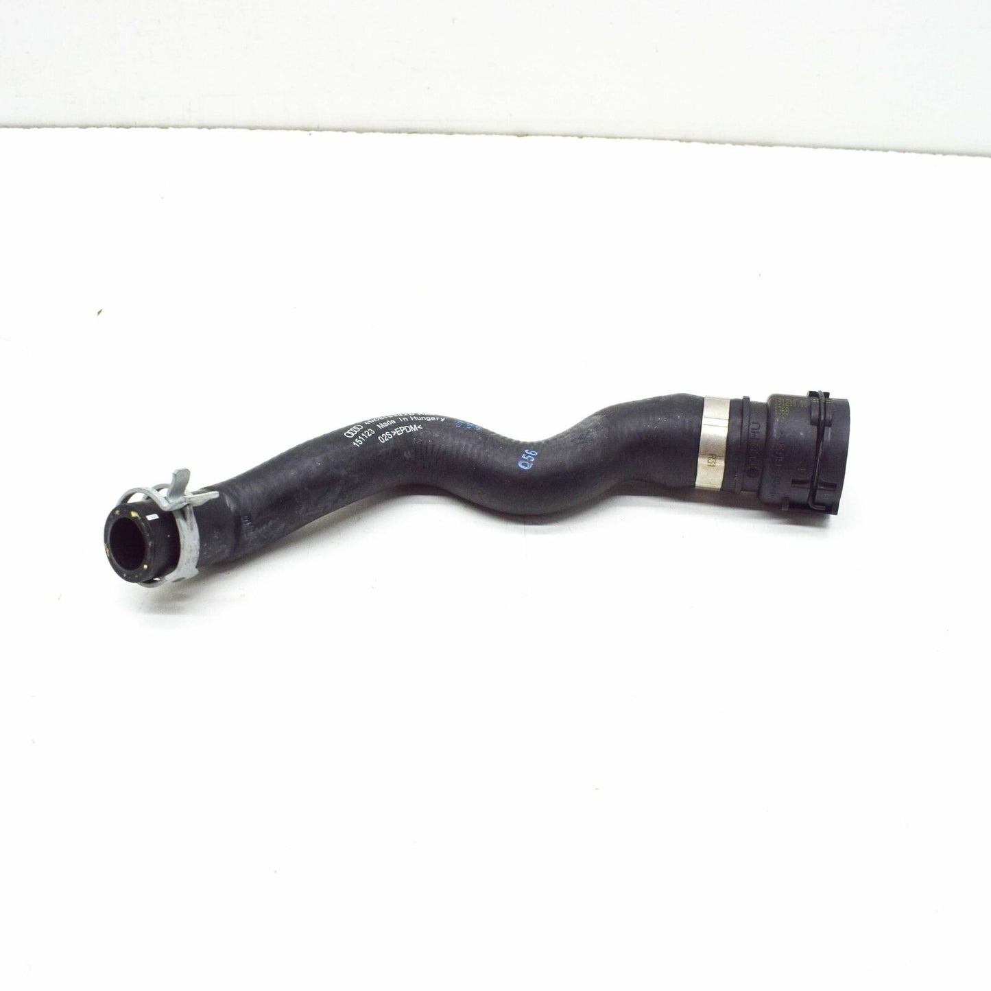 NEW AUDI Q7 4M ENGINE COOLING HOSE PIPE 4M0819332D ORIGINAL