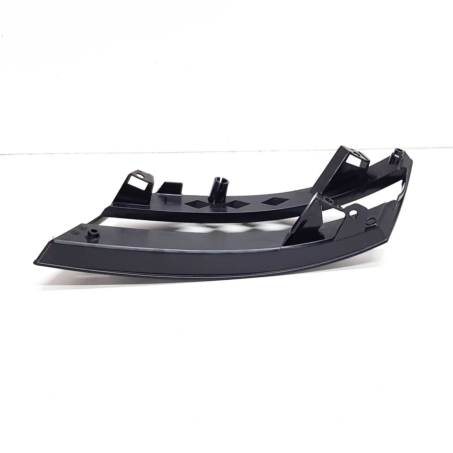 NEW MERCEDES-BENZ CLS C218 FRONT LEFT GRILL A2188850853 ORIGINAL