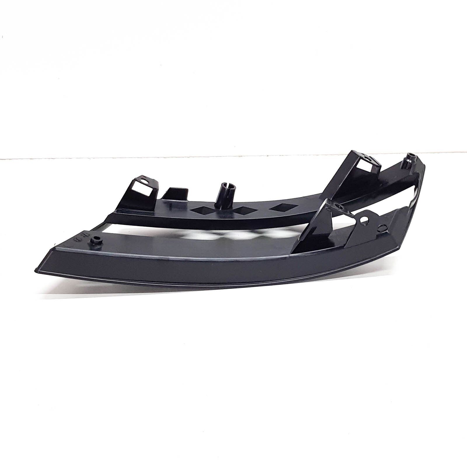 NEW MERCEDES-BENZ CLS C218 FRONT LEFT GRILL A2188850853 ORIGINAL