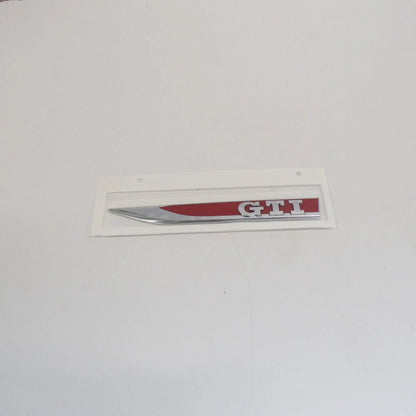 NEW VOLKSWAGEN GOLF MK7 5G LEFT FENDER GTI STICKER LOGO 5G0853688ASJZQ ORIGINAL