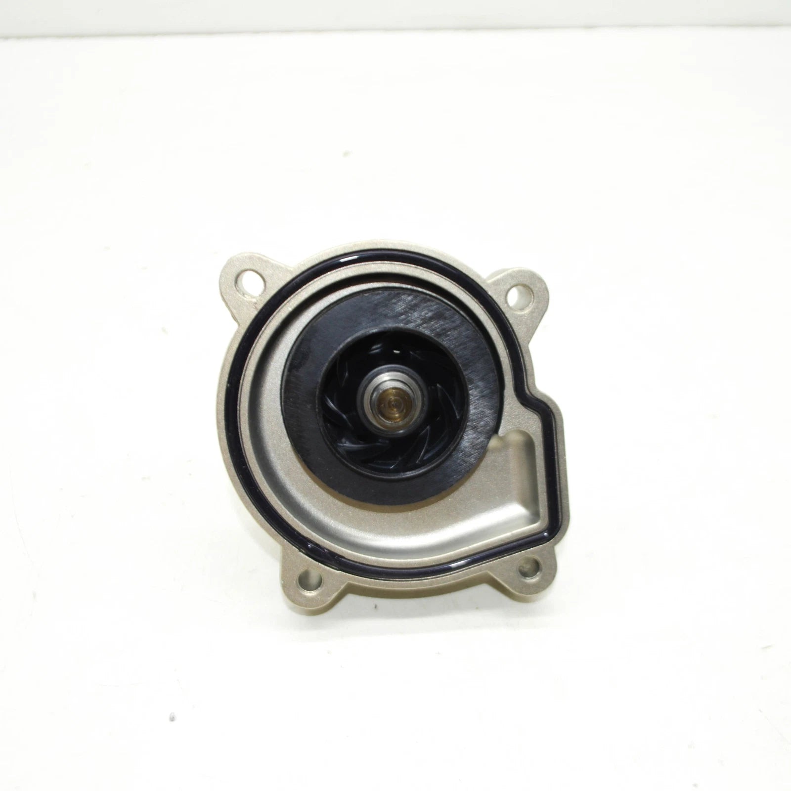 NEW VOLKSWAGEN JETTA MK6 ENGINE WATER COOLANT PUMP 03C121008J