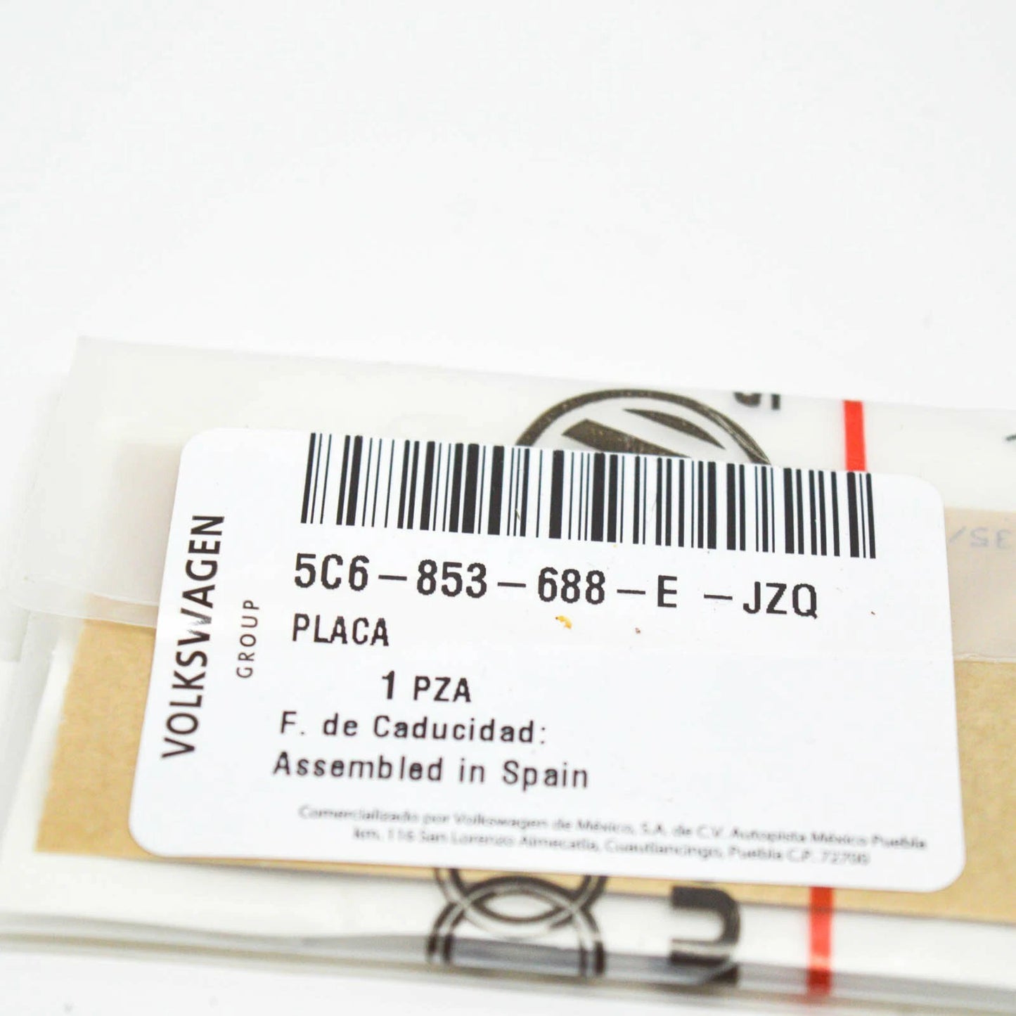 NEW VW JETTA VI 162 FENDER LEFT EMBLEM BADGE 5C6853688E JZQ