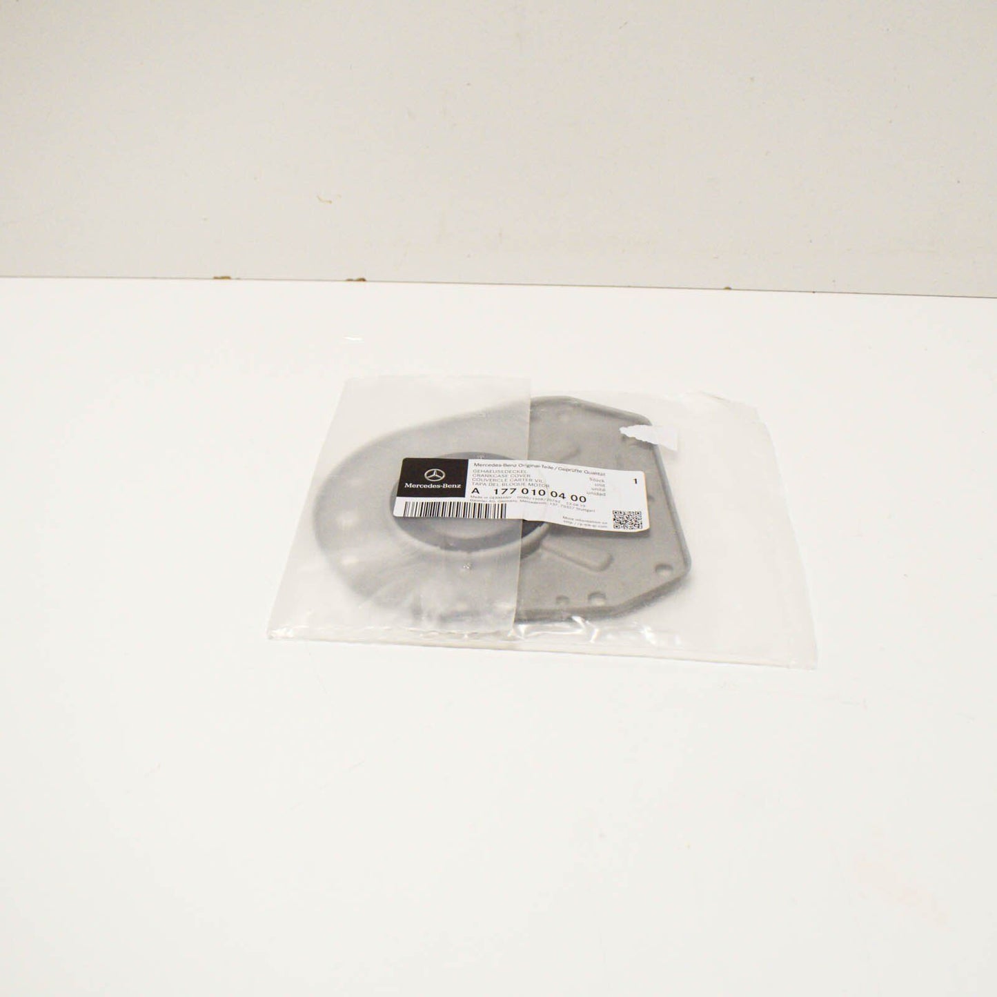 NEW MERCEDES-BENZ C-CLASS W205 AMG C 63 TIMING COVER A1770100400 4.0 P 350KW