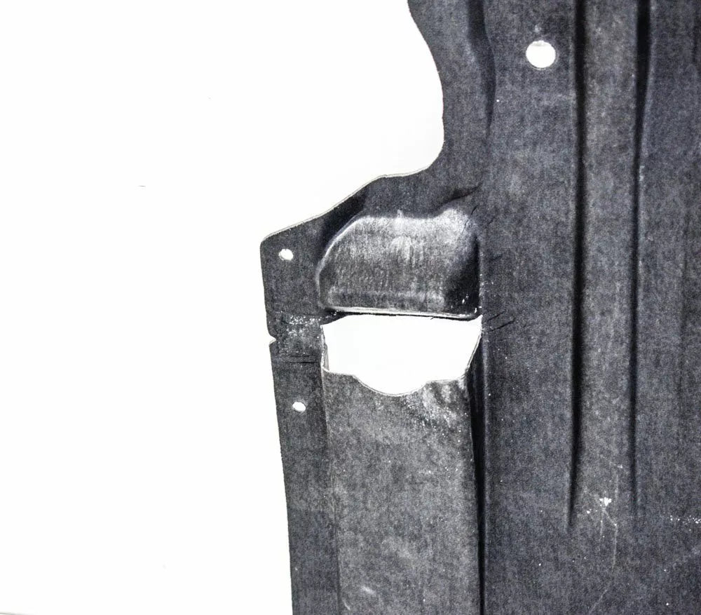 NEW BMW 5 F10 ENGINE COMPARTMENT SHIELD UNDERRIDE PROTECTIVE 51757185113