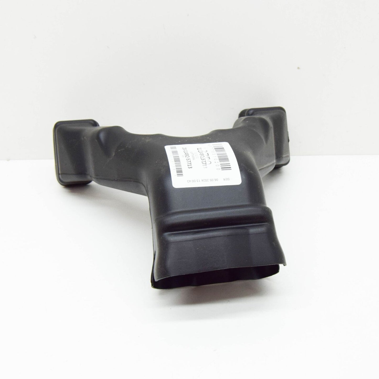 NEW MERCEDES-BENZ GLA H247 CENTER AIR DUCT A1778310200 ORIGINAL