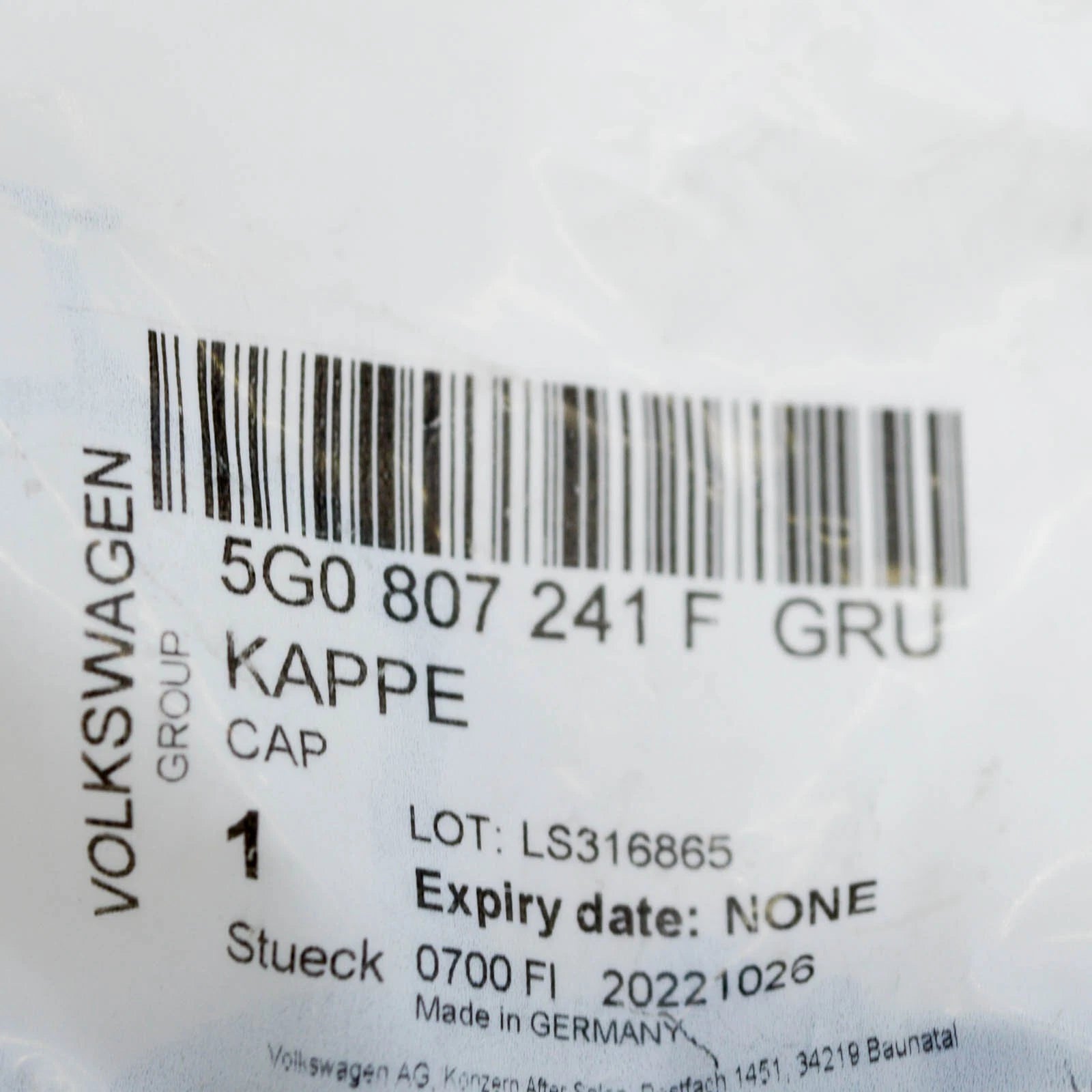 NEW VW GOLF VII 5G MK7 FRONT TOW EYE CAP 5G0807241FGRU