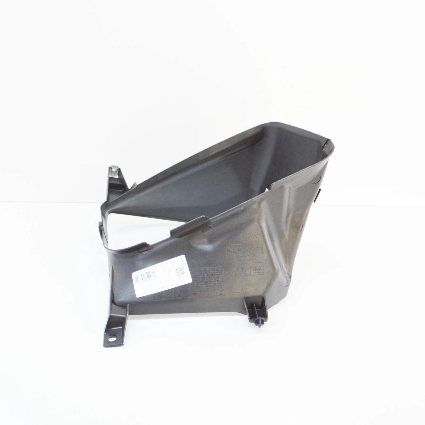 NEW BMW 5 F10 4.4I 412KW LEFT SIDE AIR DUCT 51748047397 2012 ORIGINAL