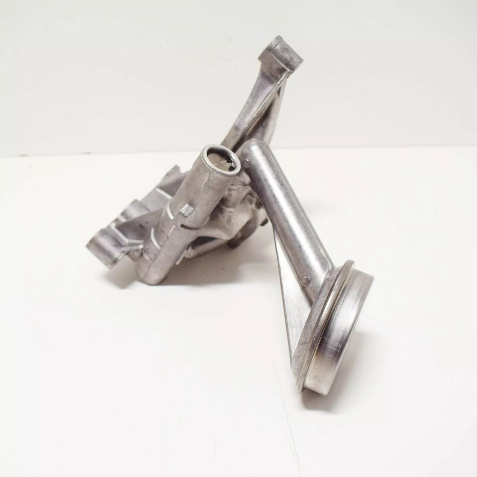 NEW BMW 5 E34 OIL PUMP 11411740155 ORIGINAL