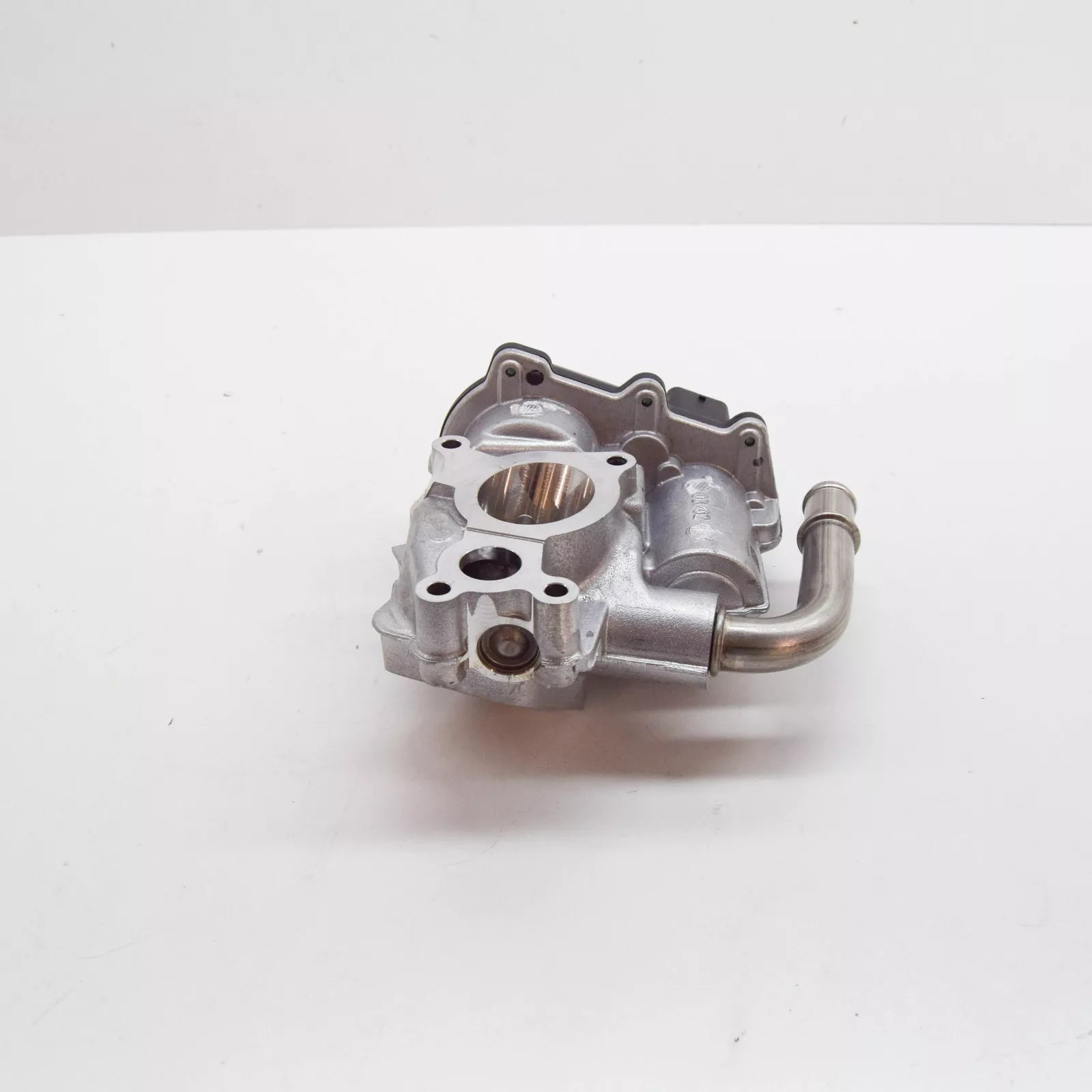 NEW MERCEDES-BENZ E CABRIO A207 EGR VALVE A6421402560 ORIGINAL