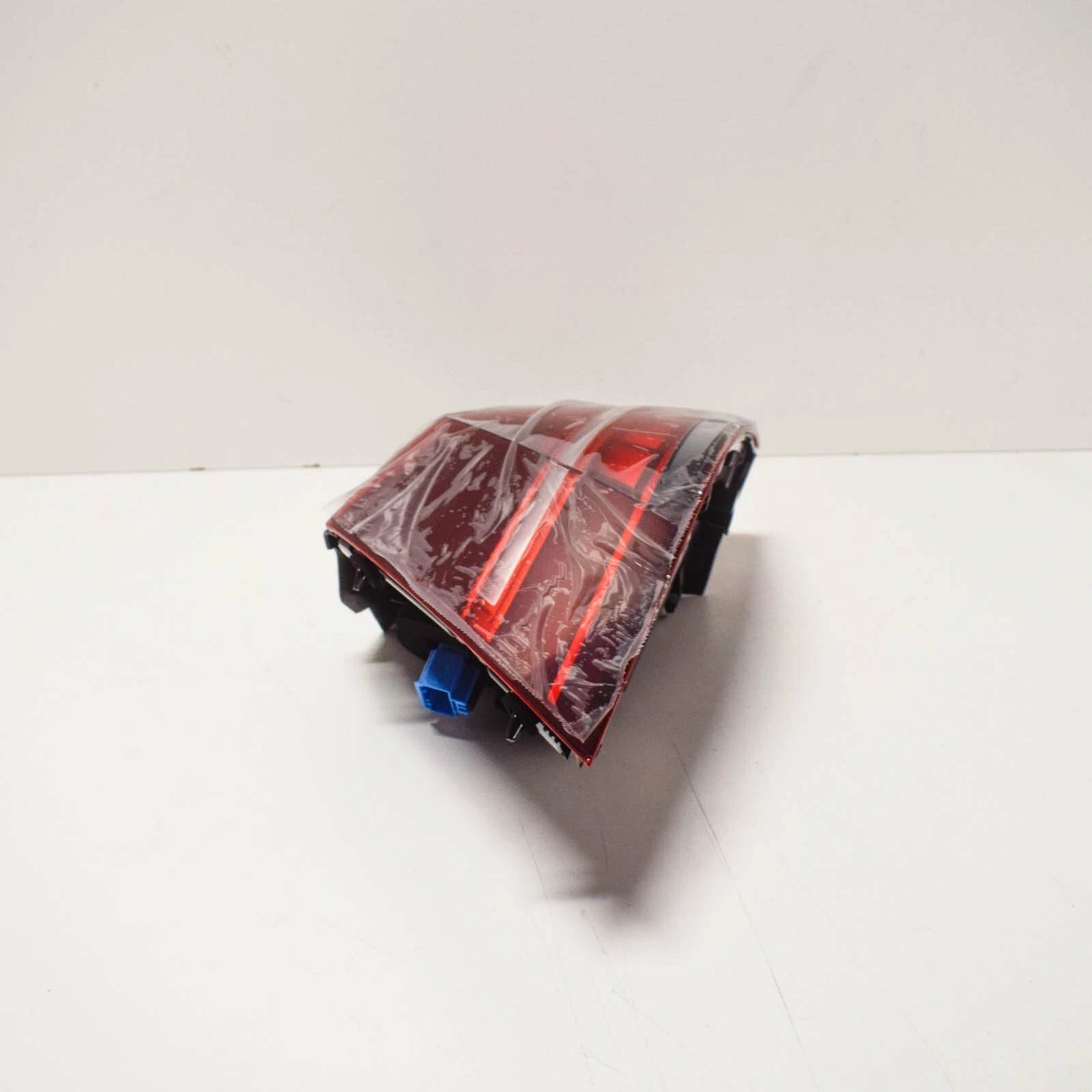 NEW VOLKSWAGEN GOLF MK7 REAR LEFT TAILLIGHT LED 5G0945207G ORIGINAL