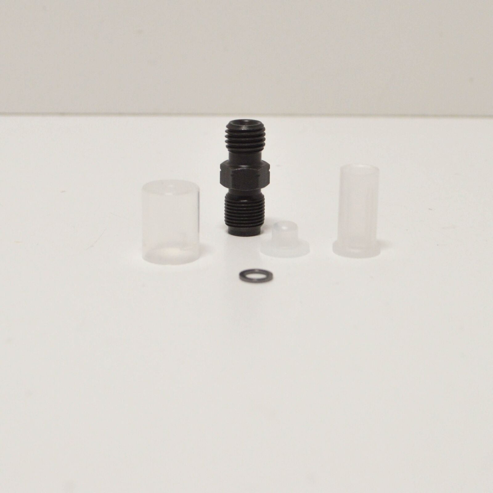 NEW MERCEDES BENZ M W163 NOZZLE SPRAY A0000700188 ORIGINAL