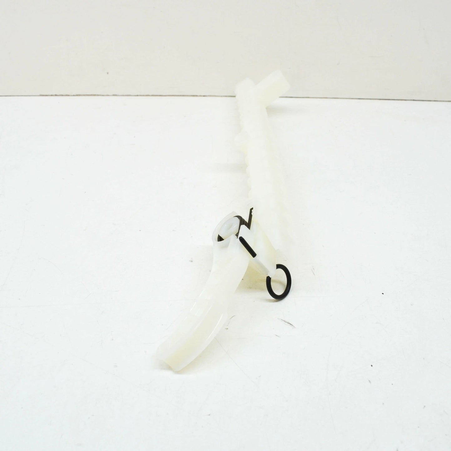 NEW MB C W204 TIMING CHAIN DAMPER AT CYLINDER HEAD A2700501100 ORIGINAL