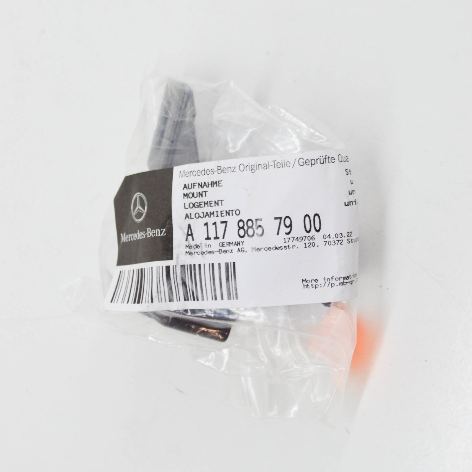 NEW MB CLA C117 FRONT BUMPER LEFT CENTER INSIDE FIXTURE A1178857900 ORIGINAL