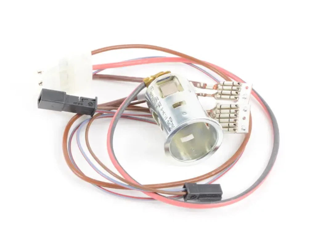 NEW BMW 7 E38 CIGARETTE LIGHTER SOCKET 8352287 61348352287 ORIGINAL