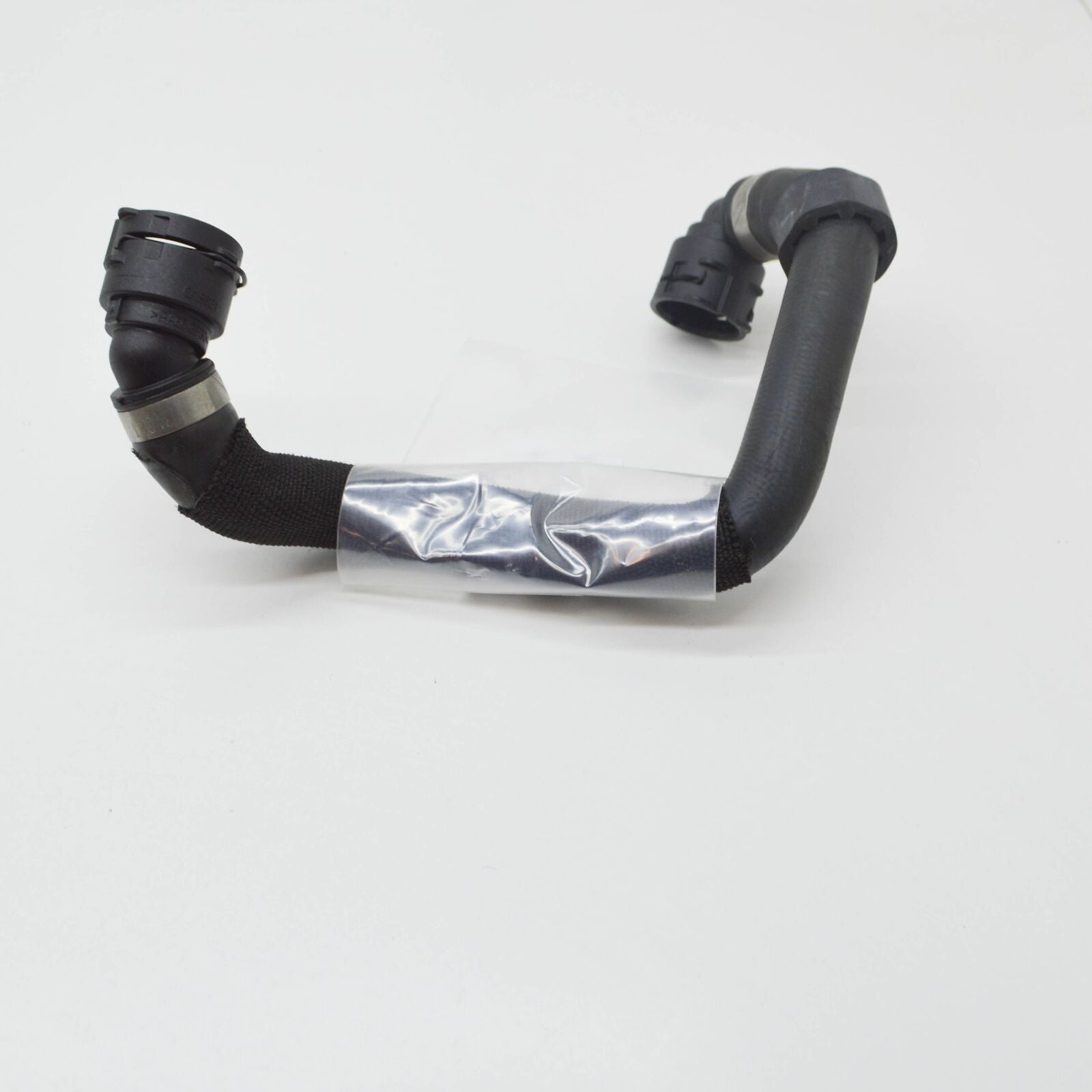 NEW MERCEDES-BENZ C C205 RIGHT SWITCHOVER VALVE COOLANT HOSE A2055010702