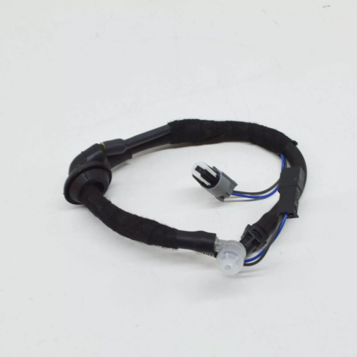 NEW BMW X5 F15 REAR TAILGATE SPRAY NOZZLE WITH HOSE 63257350771 ORIGINAL