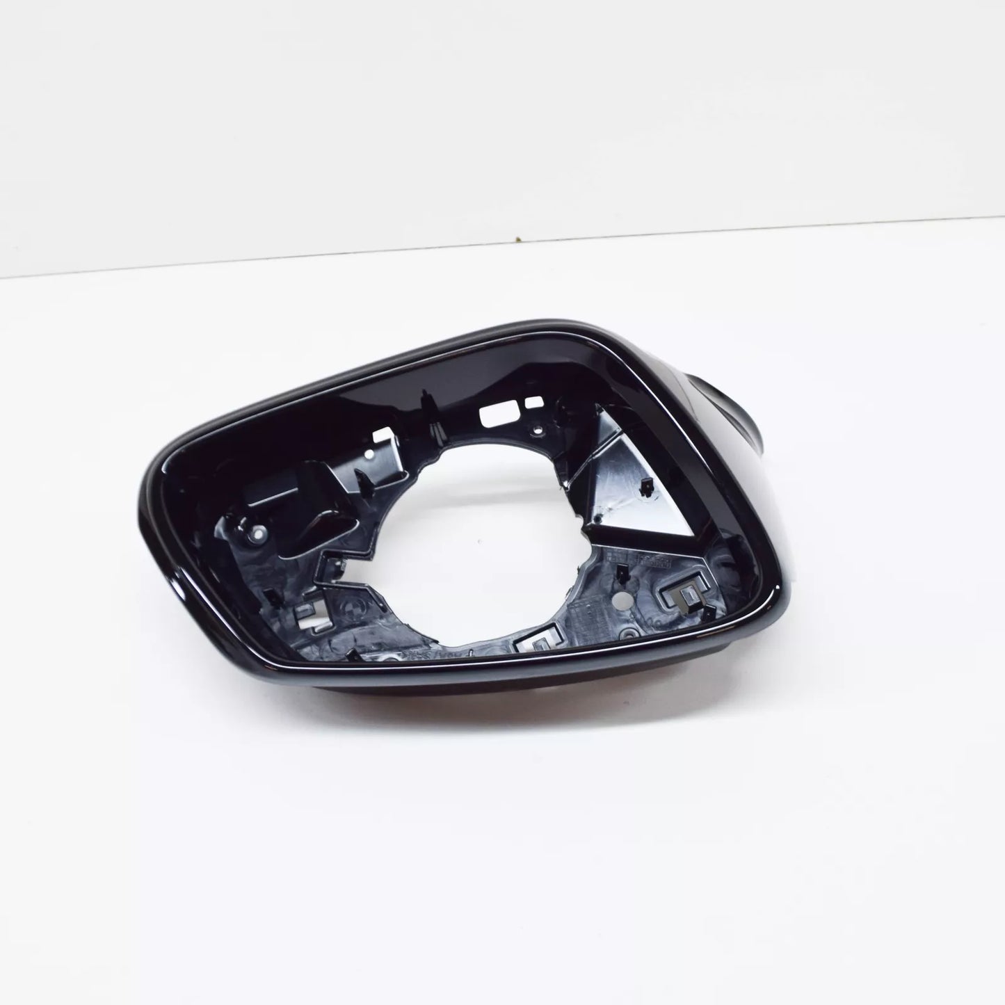 NEW BMW X2 F39 FRONT RIGHT MIRROR SUPPORTING RING 51169449380 ORIGINAL