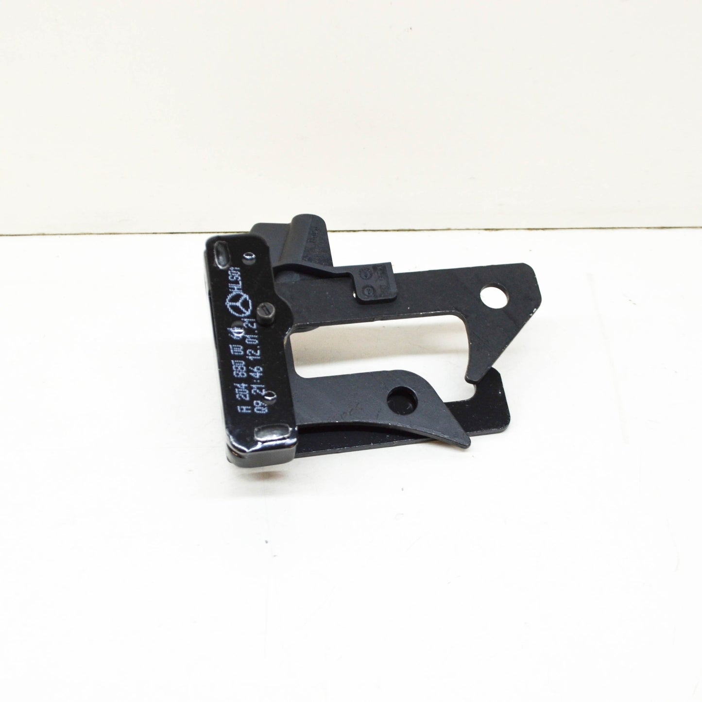 NEW MERCEDES-BENZ GLK-CLASS X204 HOOD SAFETY LATCH HOOK A2048800064 2015