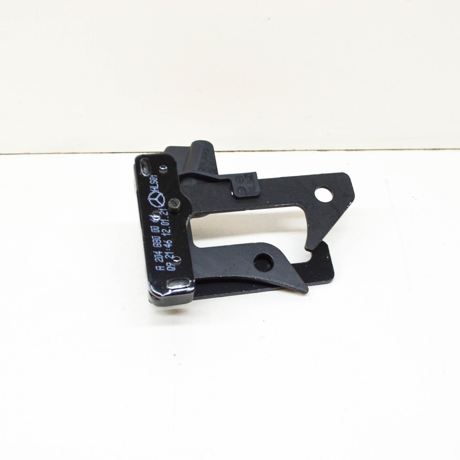NEW MERCEDES-BENZ GLK-CLASS X204 HOOD SAFETY LATCH HOOK A2048800064 2015