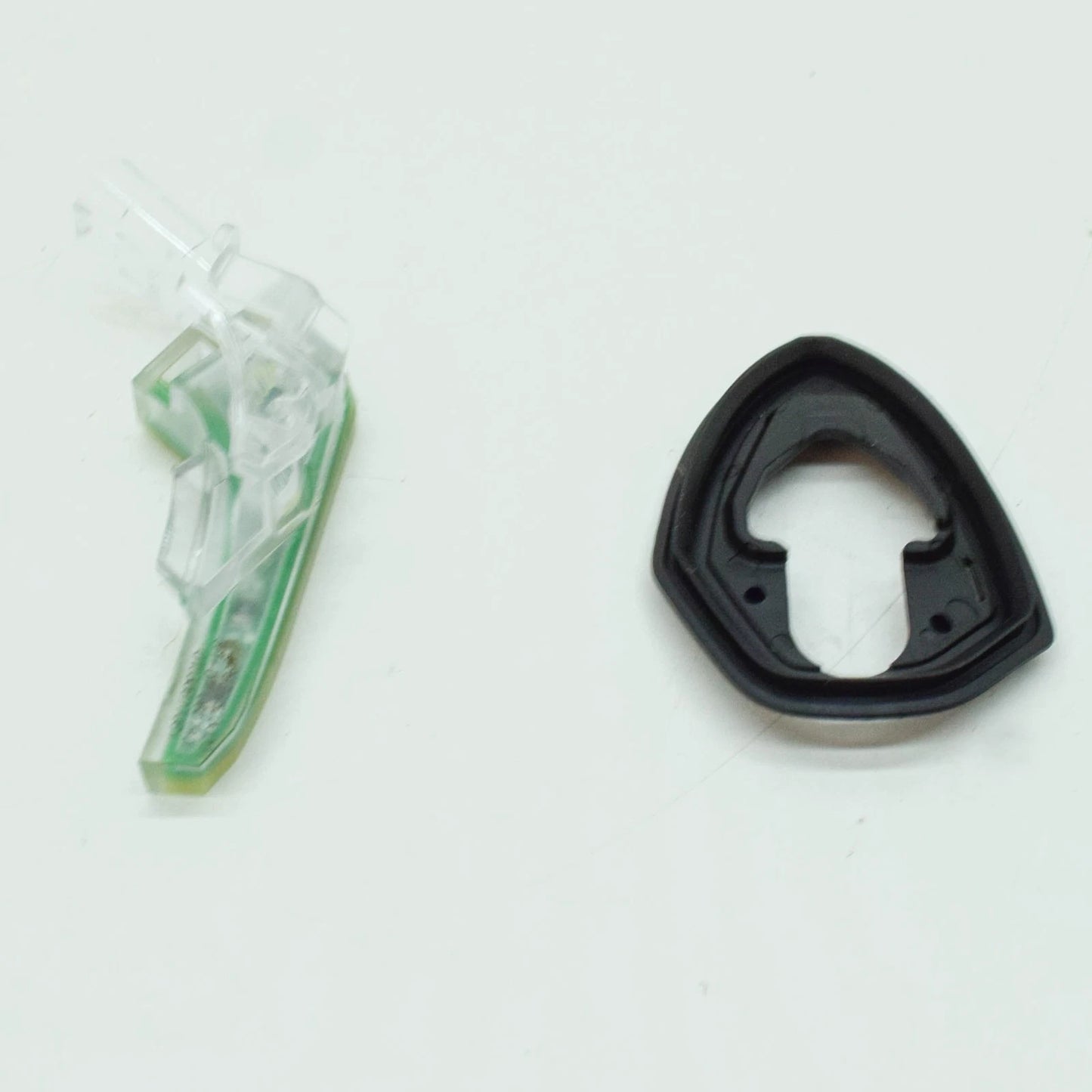 NEW BMW X5 G05 FRONT LEFT DOOR EXTERIOR HANDLE 51215A65DC7 ORIGINAL