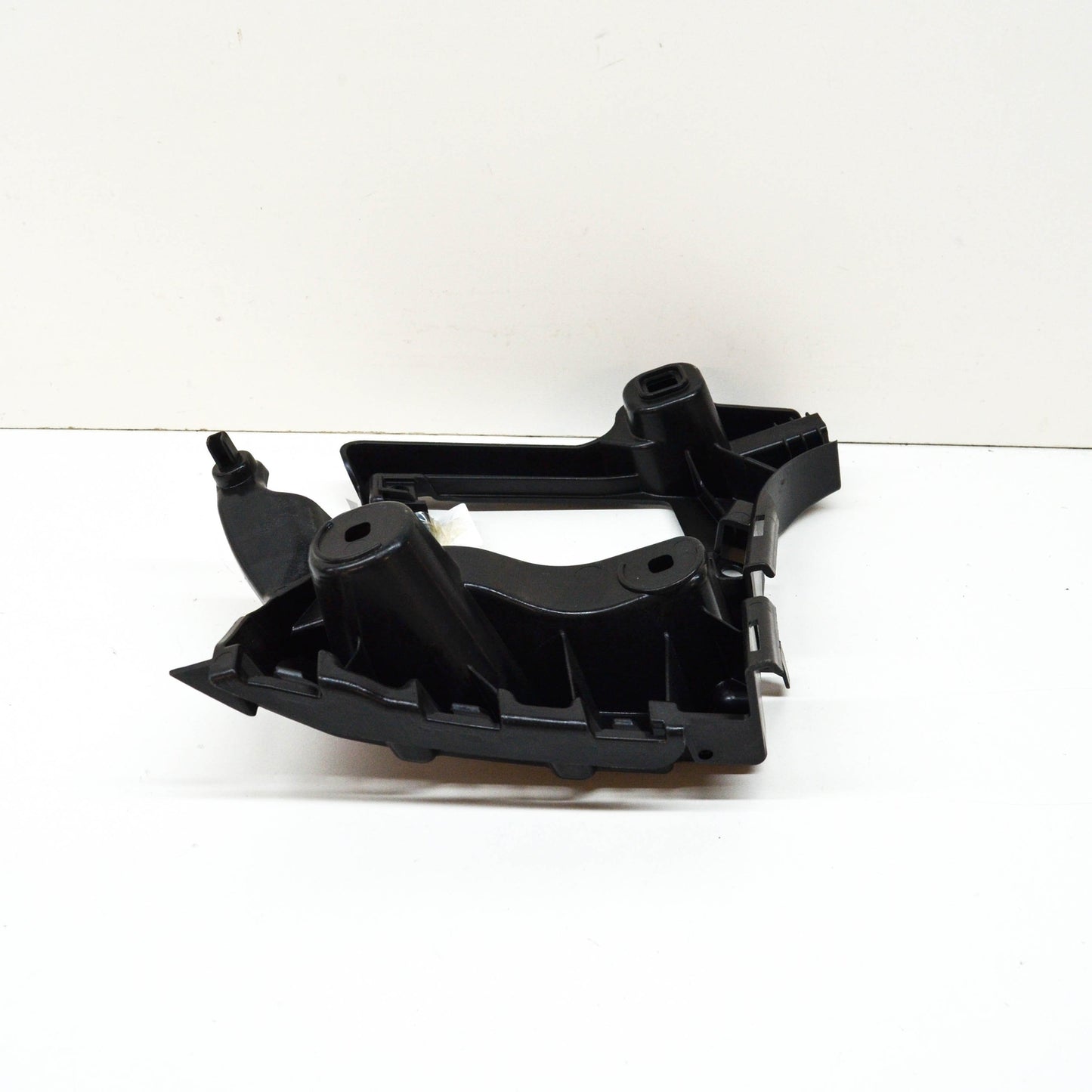 NEW AUDI A6 C7 REAR LEFT BUMPER BRACKET 4G9807393D ORIGINAL