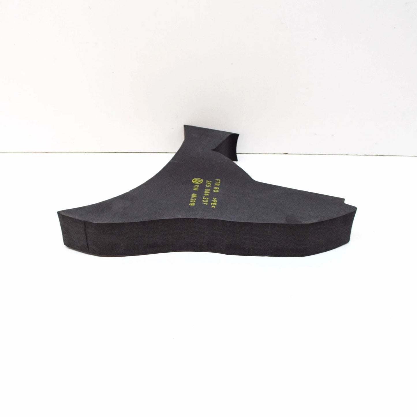 NEW VW CADDY ALLTRACK 2K FRONT FENDER WING SOUND INSULATION 2K5864237 ORIGINAL