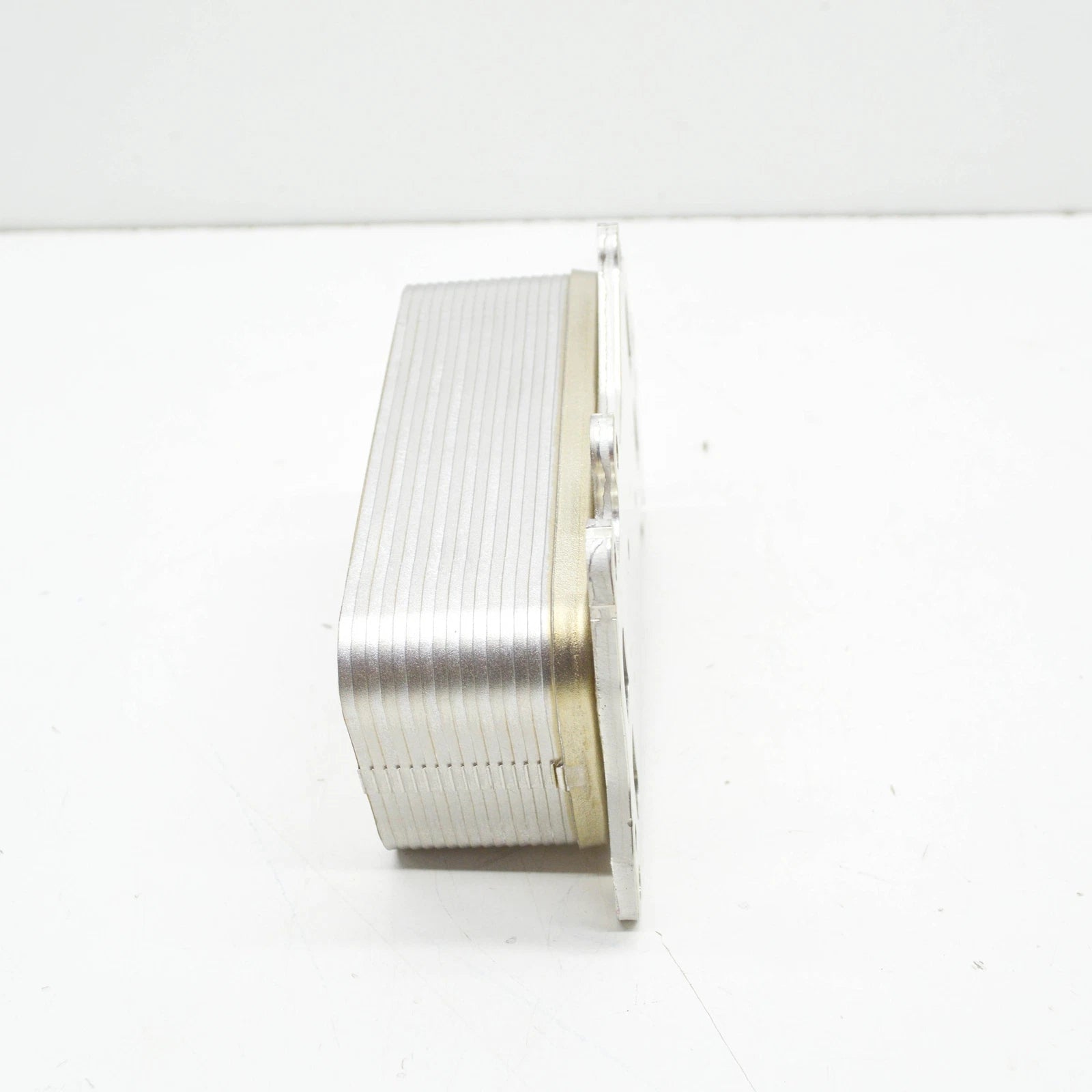 NEW BMW 5 F10 ENGINE OIL COOLER 8510856 11428510856 ORIGINAL