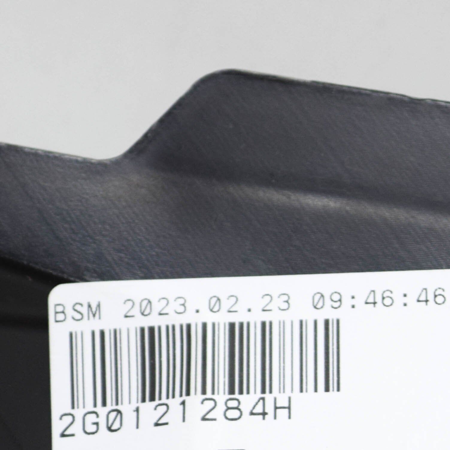 NEW VOLKSWAGEN POLO AW RADIATOR AIR GUIDE 2G0121284H ORIGINAL