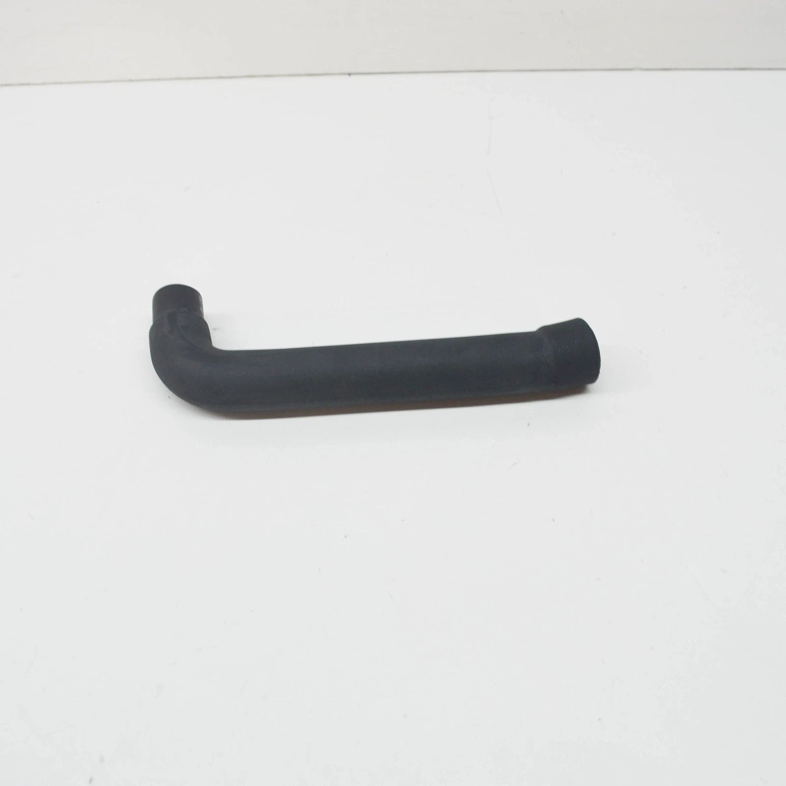 NEW BMW 7 E65 CRANKCASE VENT HOSE 11157514817 7514817 ORIGINAL