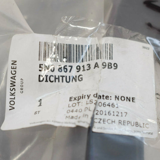 NEW VW TIGUAN MK1 REAR RIGHT DOOR SEAL RUBBER 5N0867913A9B9 ORIGINAL