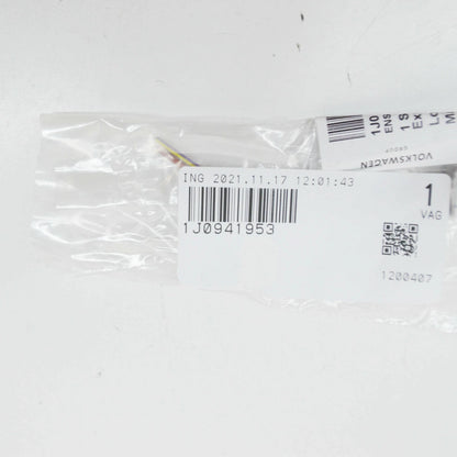 NEW AUDI A4 B6 HEADLIGHT SOCKET LAMP HOUSING 1J0941953 ORIGINAL