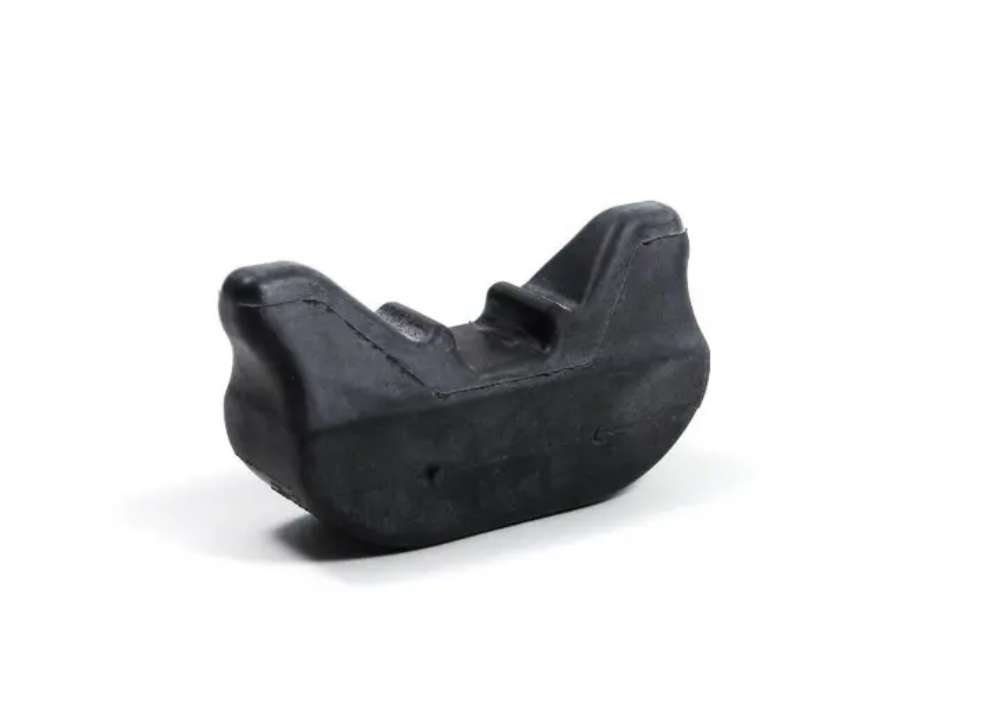 new bmw 5 e60 lower radiator insulator mount 7542516 17117542516 original