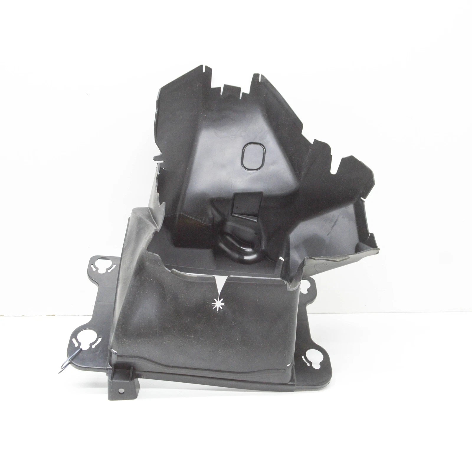 NEW VOLKSWAGEN TOUAREG CR7 RADIATOR LEFT AIR GUIDE 760117335A ORIGINAL