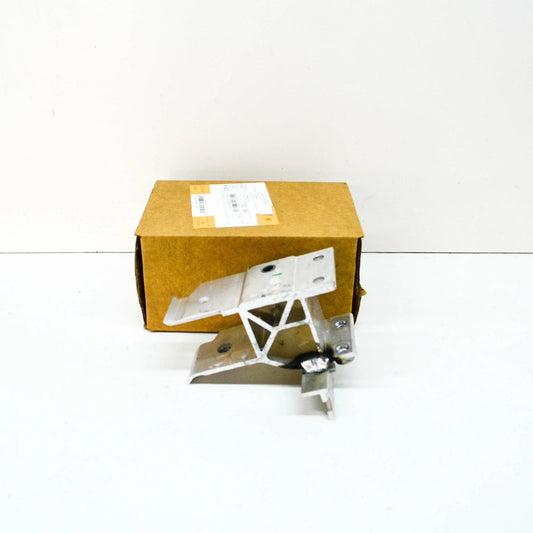 NEW BMW X5 G05FRONT BUMPER RIGHT ADAPTOR BRACKET 51117421636 ORIGINAL