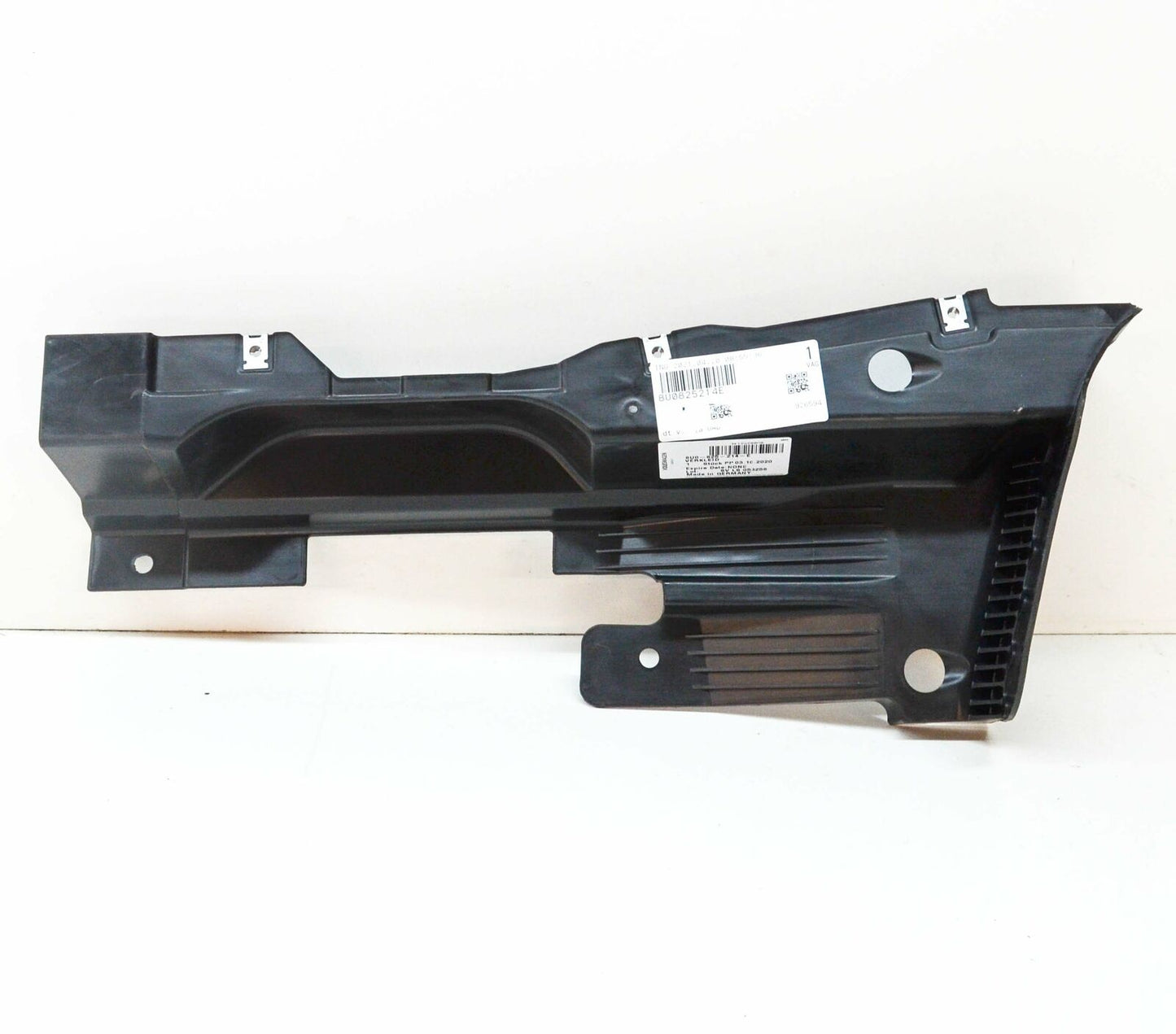 NEW AUDI Q3 8U REAR RIGHT OUTER UNDERBODY TRIM 8U0825214E ORIGINAL