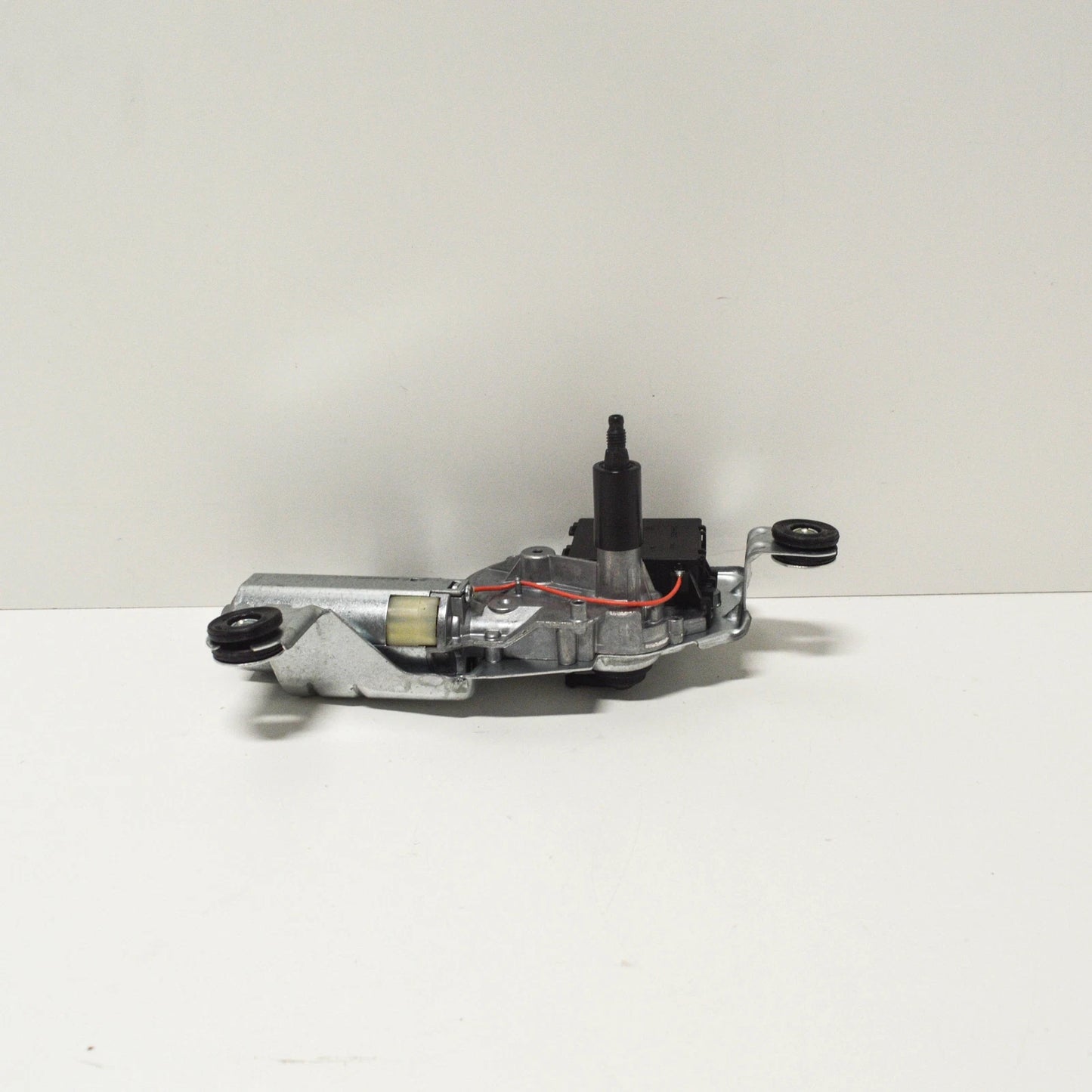 NEW BMW 3 E46 REAR WINDOW WIPER MOTOR 67636925096 6925096 ORIGINAL