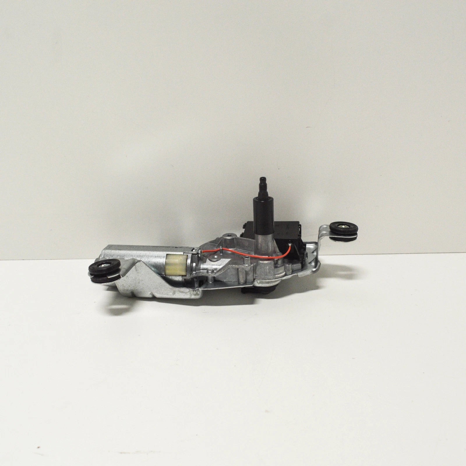 NEW BMW 3 E46 REAR WINDOW WIPER MOTOR 67636925096 6925096 ORIGINAL