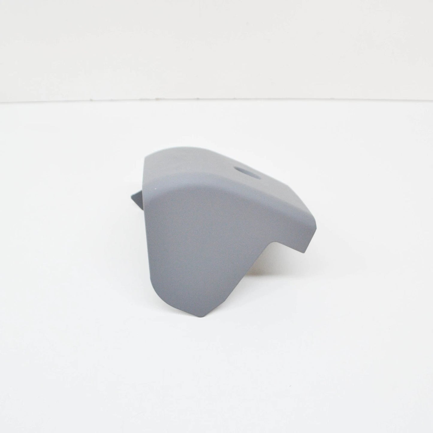 NEW BMW 3 E46 REAR RIGHT WENT WINDOW TRIM COVER 7028316 52207028316 ORIGINAL