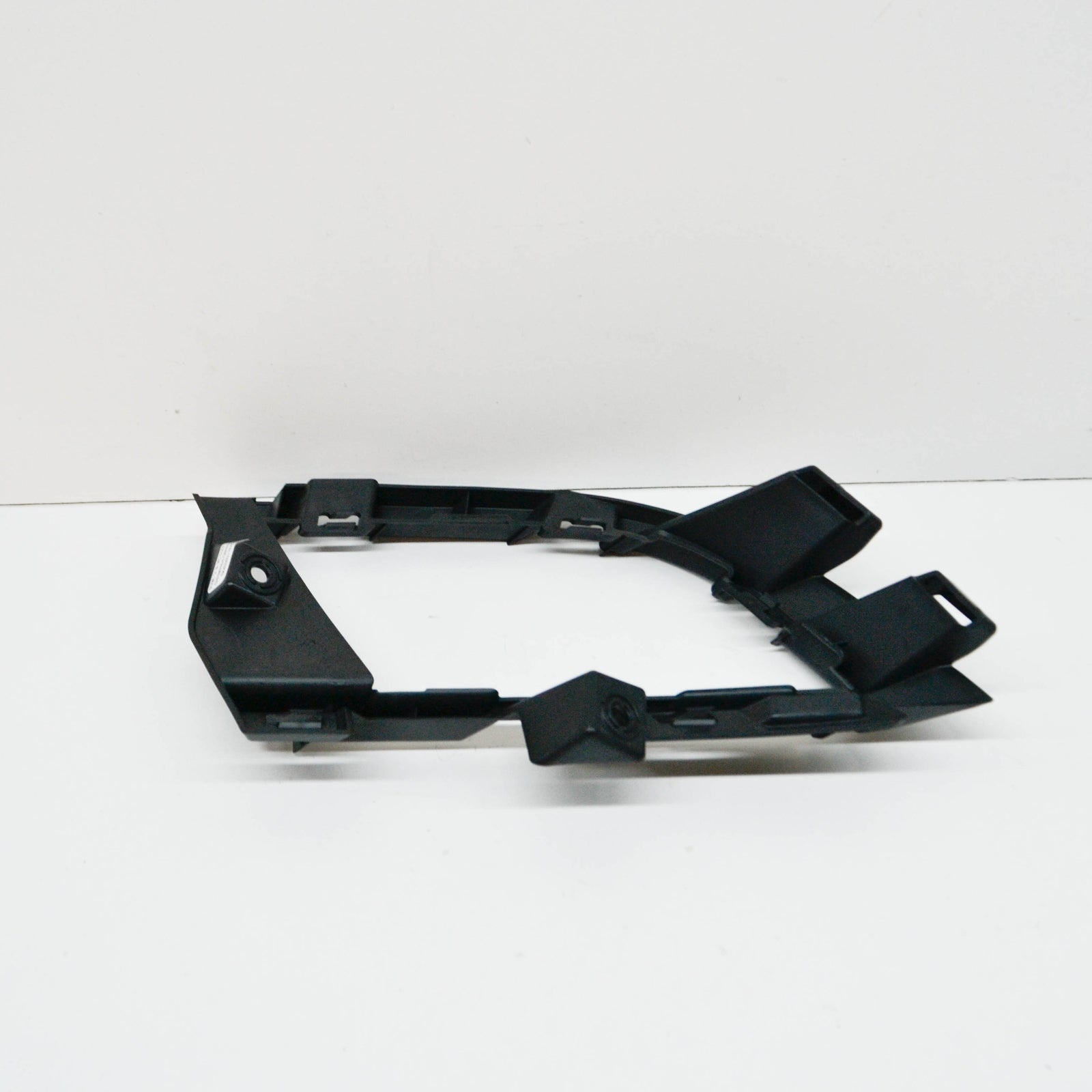 NEW VW JETTA A6 FRONT RIGHT FOG LIGHT HOUSING 5C6807262 ORIGINAL