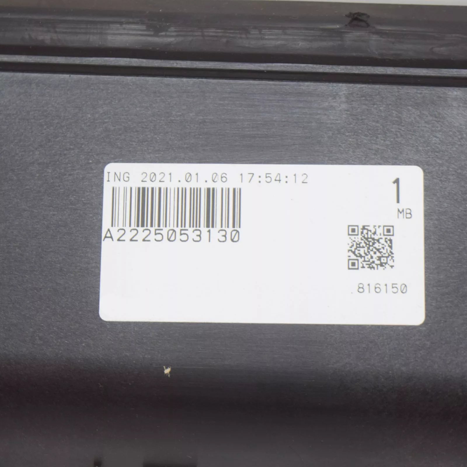 NEW MERCEDES-BENZ S-CLASS W222 RADIATOR AIR DUCT A2225053130 ORIGINAL