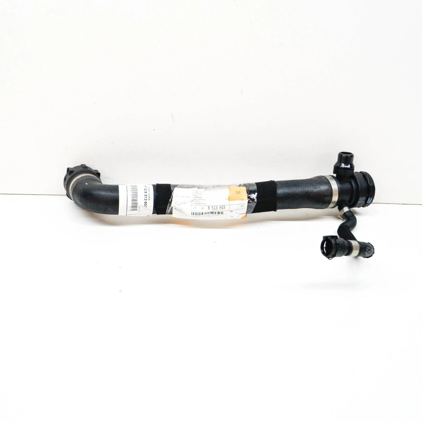 NEW BMW 5 F10 RADIATOR COOLANT HOSE 17128513603 8513603 ORIGINAL
