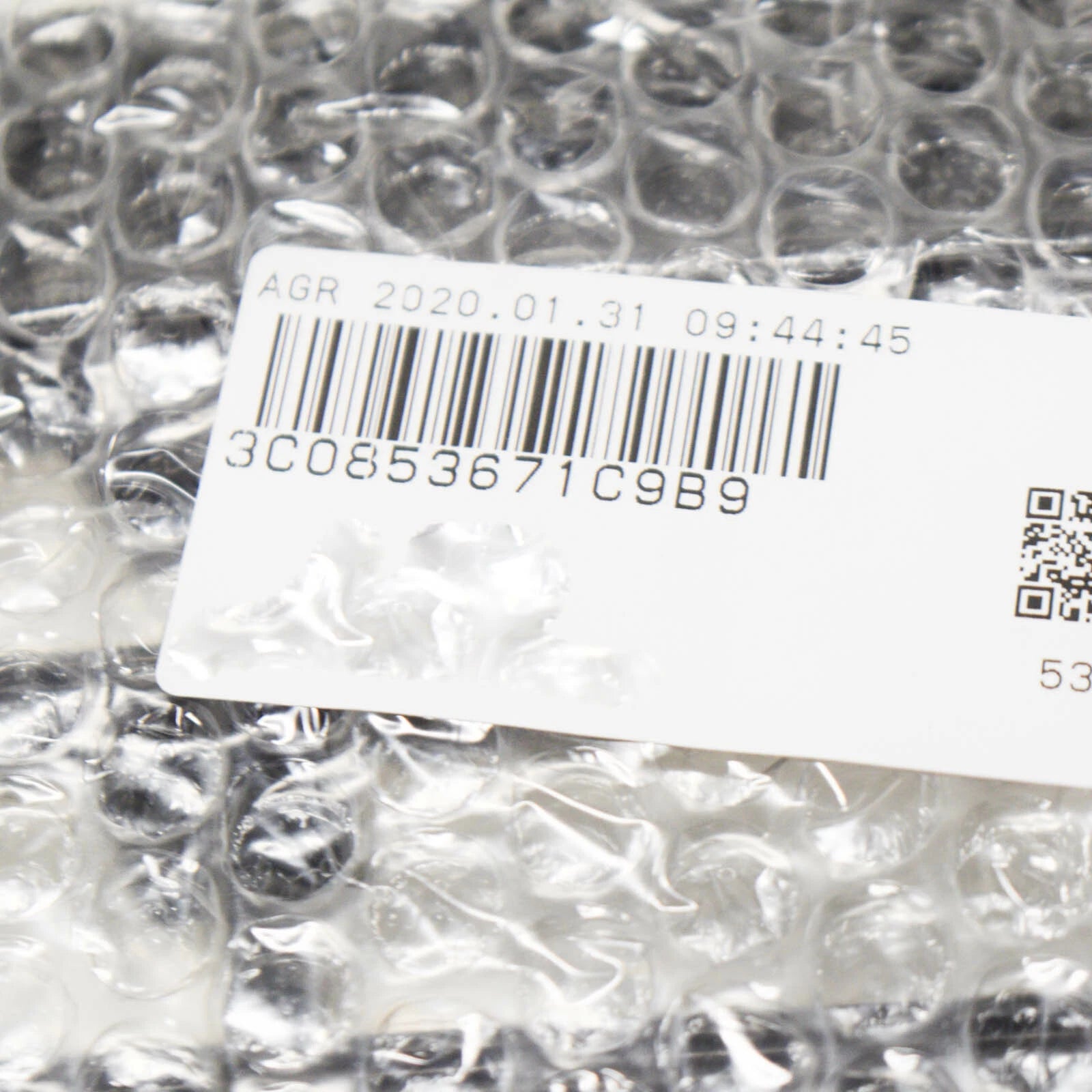 NEW VOLKSWAGEN PASSAT B6 FRONT BUMPER LOWER CENTER GRILLE 3C0853671C9B9