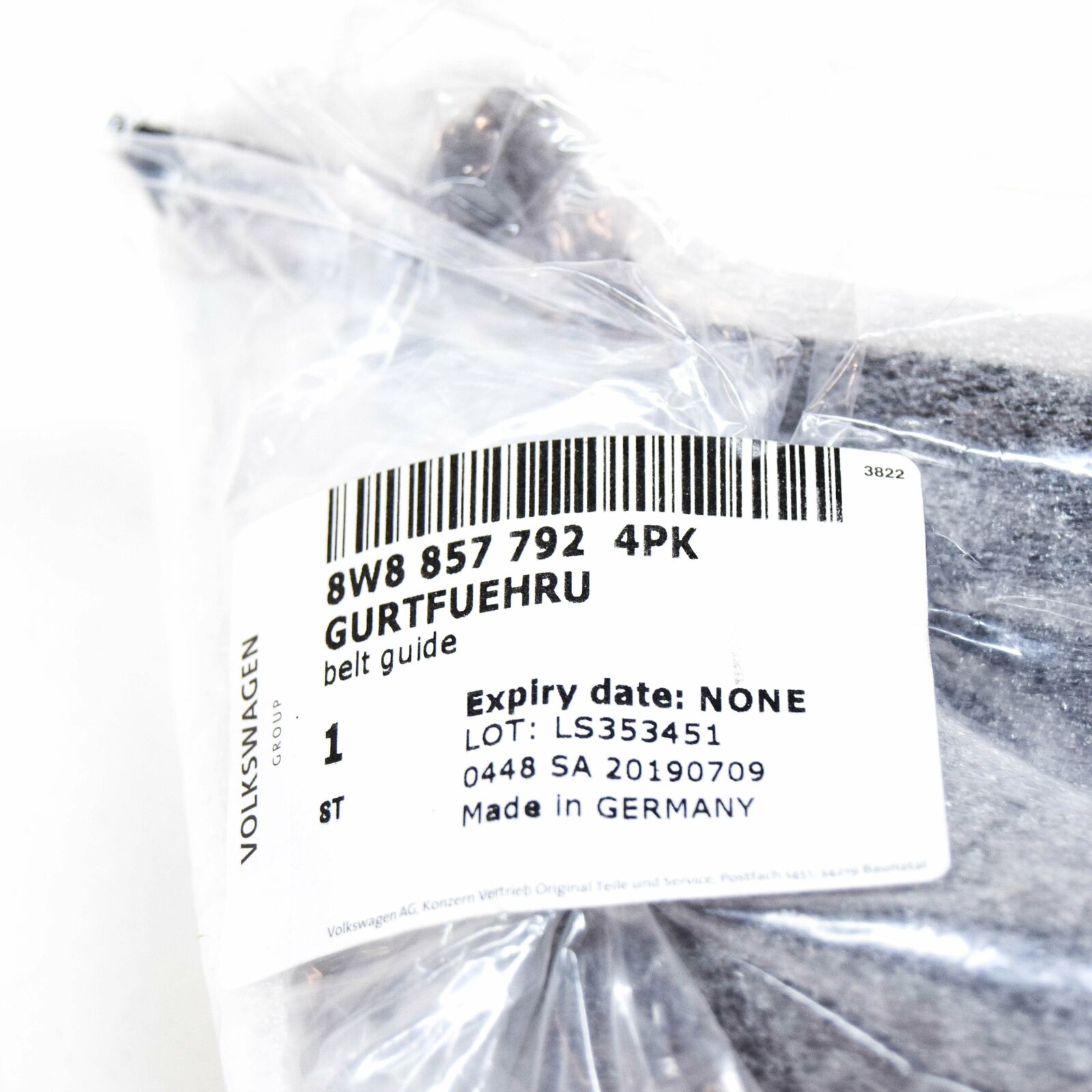 NEW AUDI A5 CONVERTIBLE 8W6 REAR RIGHT SEAT BELT GUIDE 8W68577924PK ORIGINAL